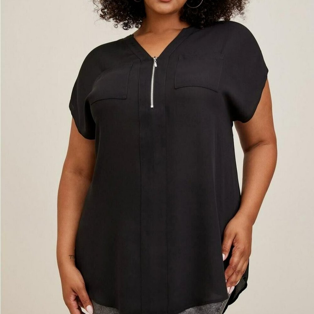 Torrid Georgette Zip Front Tunic Blouse Size 2X Black Short Dolman Sleeves Top